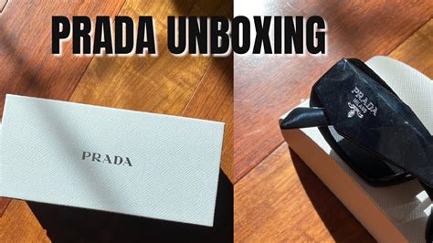 VIRAL PRADA SUNNIES .